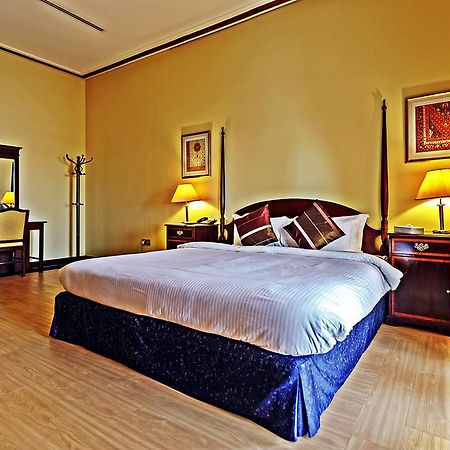 Cassells Ghantoot Hotel & Resort Exterior foto